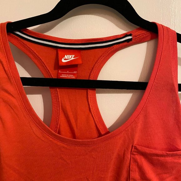 Nike Workout Tank Top - Picture 2 of 5